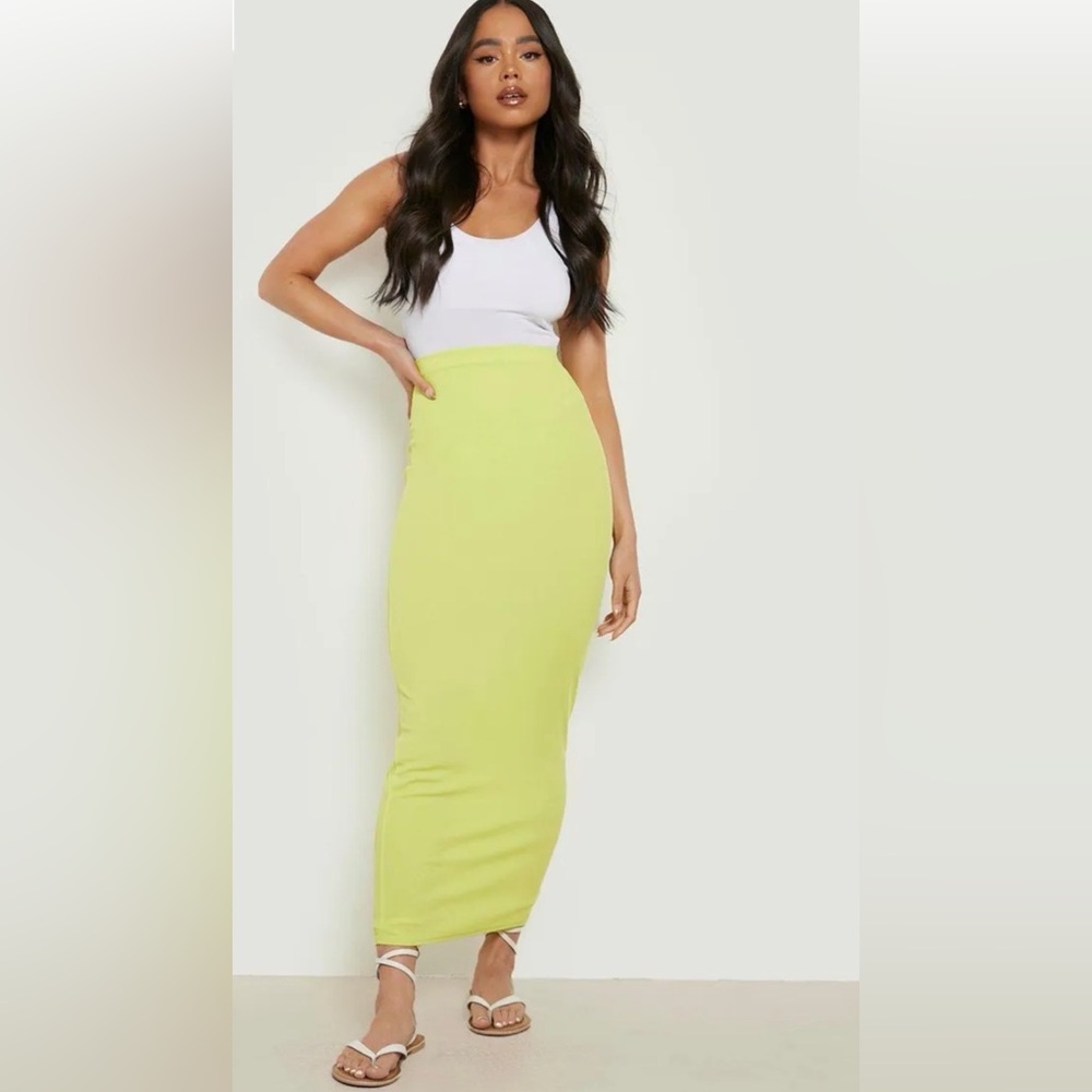 Boohoo Bright Lime Green Ribbed Maxi Skirt - NWT